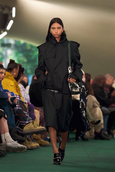 burberry runway vogue|burberry spring summer 2025.